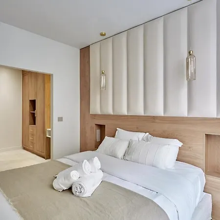 Centre De By Prestige Apartment *