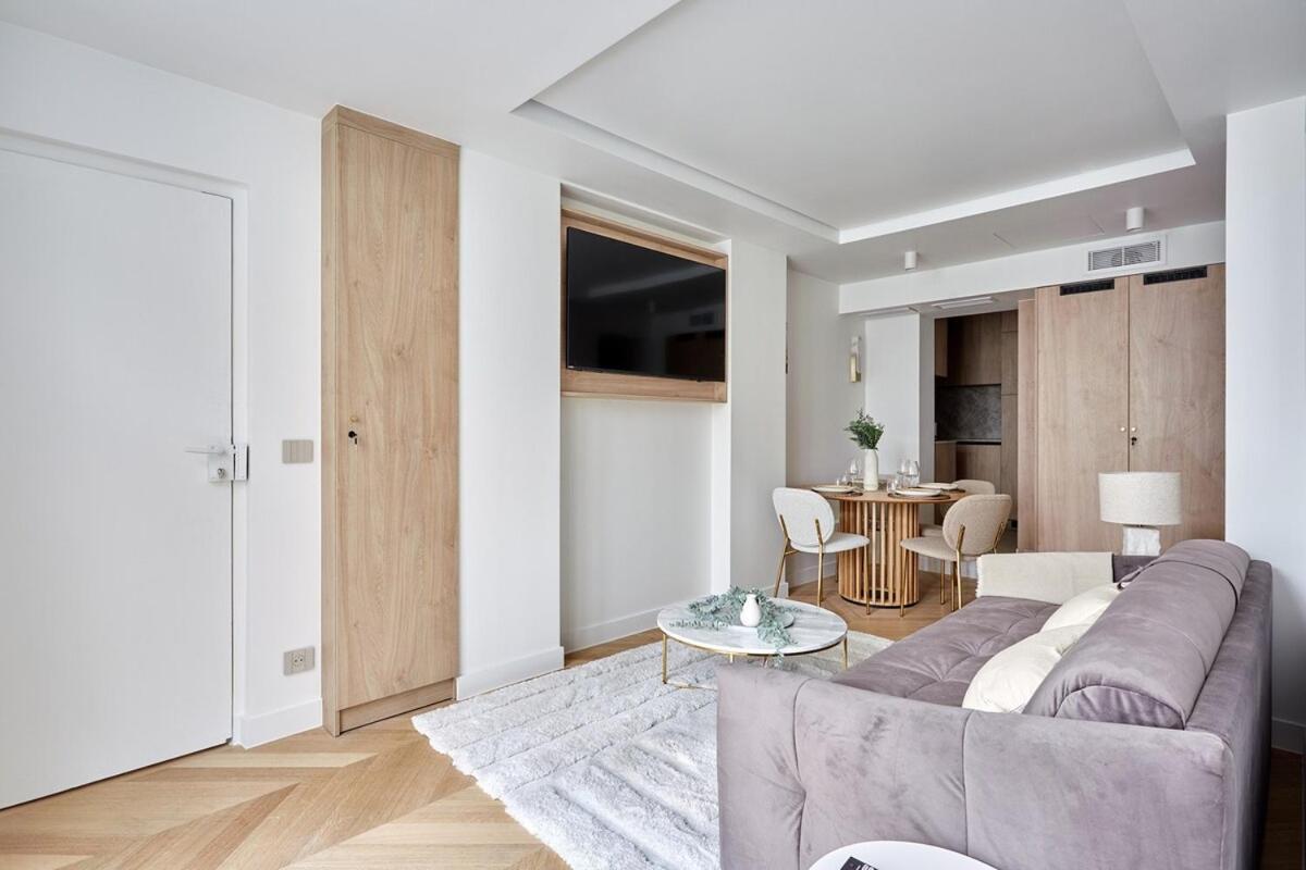 Centre De By Prestige Apartment Paris